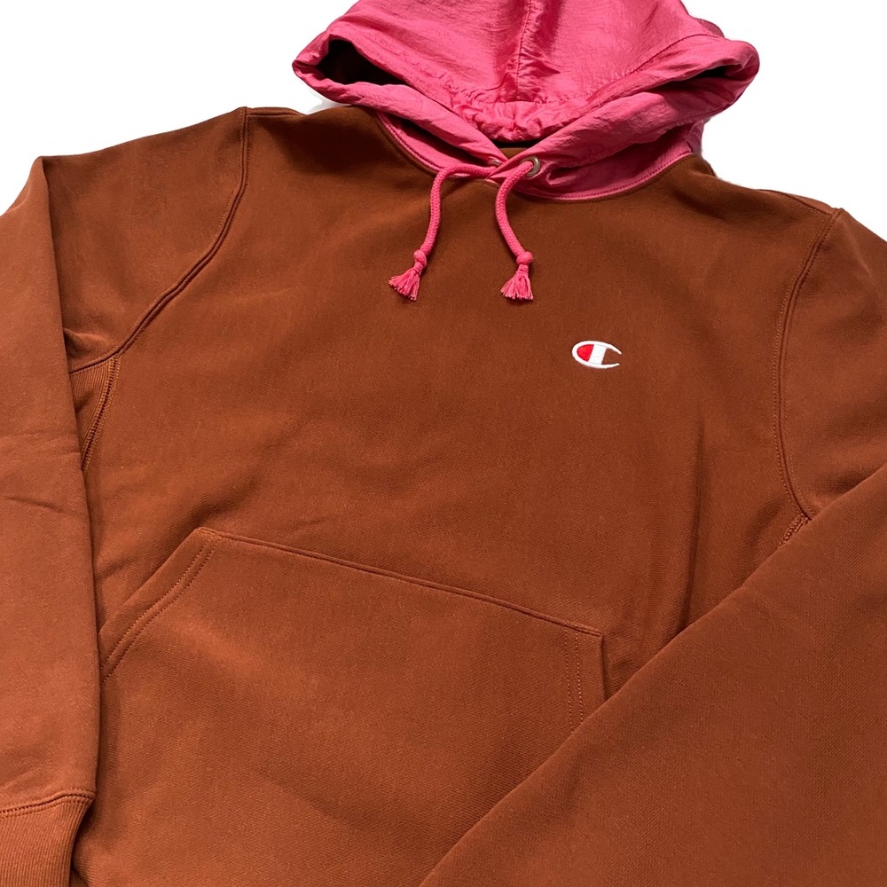CHAMPION UO Exclusive Hoodie and Wind Pant Set - Picture 3 of 16